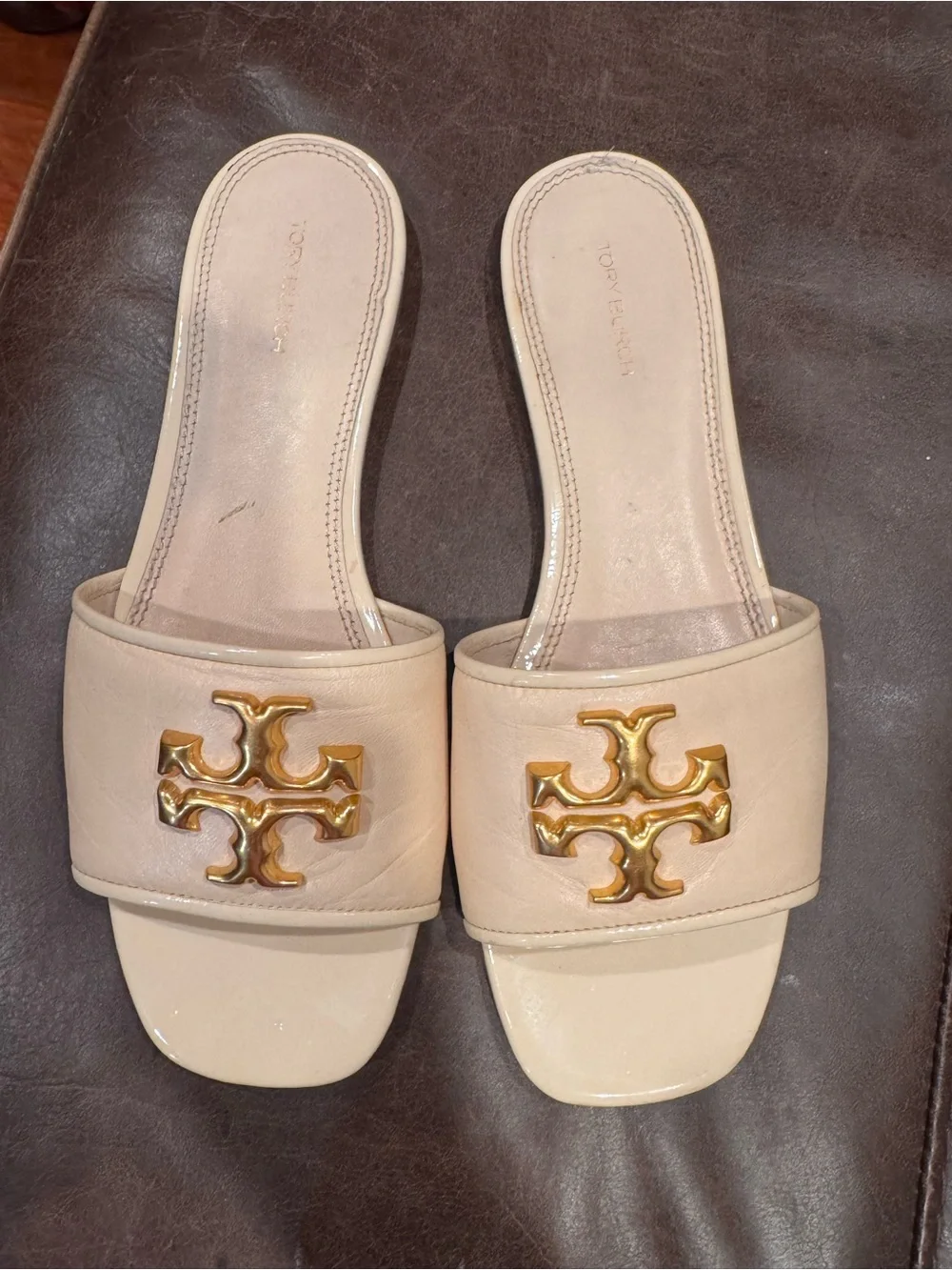 Tory Burch Nude/Cream Leather Slide Sandals with Gold Logo Emblem